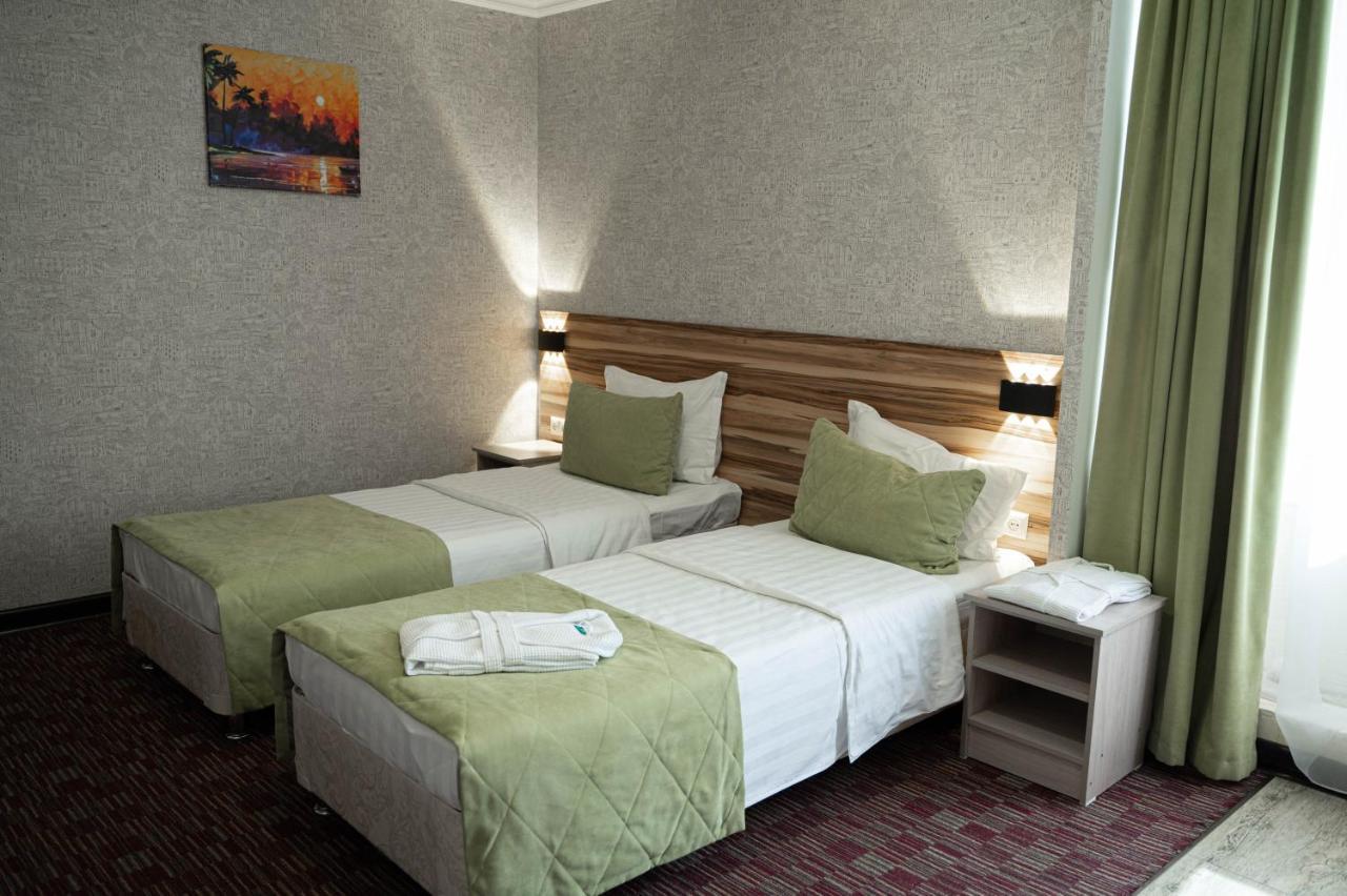 Hotel Uyutnyy Dom Taraz Exteriér fotografie